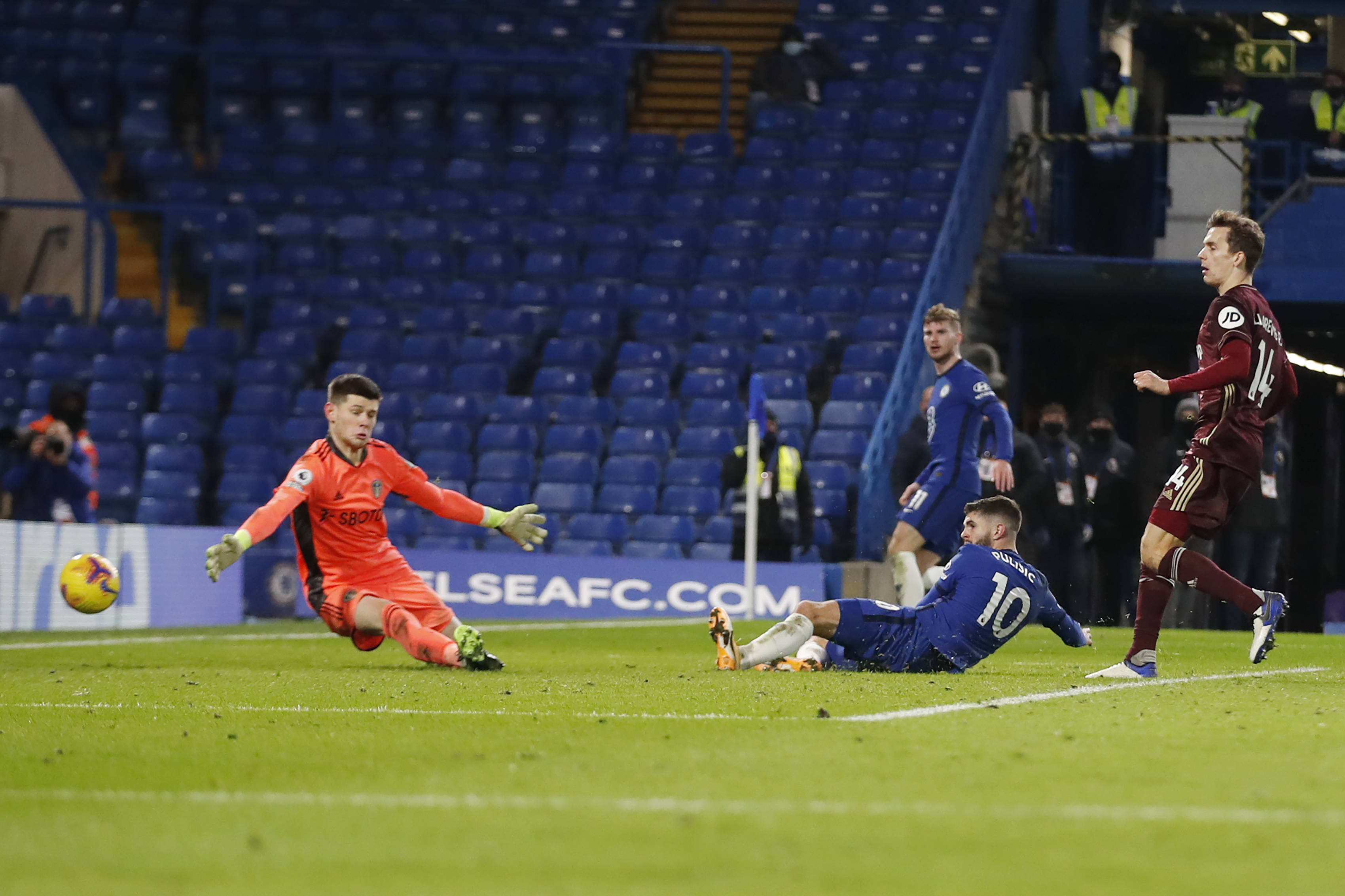 无可挑剔 无可挑剔